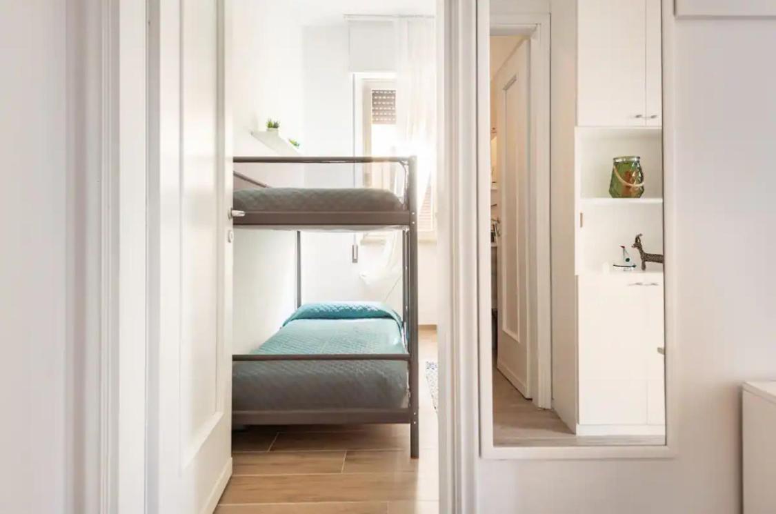 Seaside Apt Private Parking And Near The Beach Viareggio Esterno foto