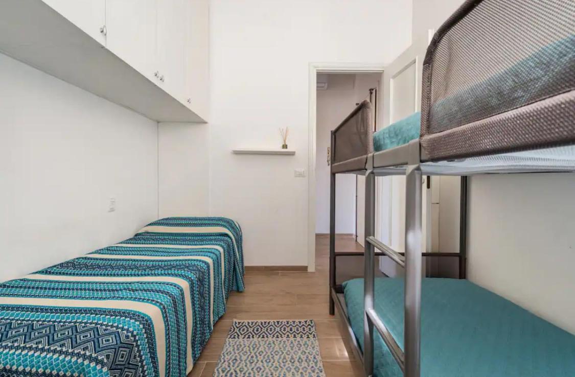 Seaside Apt Private Parking And Near The Beach Viareggio Esterno foto